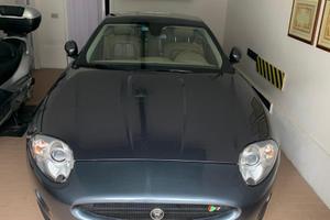 Jaguar XK 4.2 V8 coupè