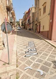 Magazzino in via Nuova