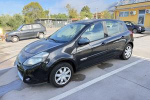 RENAULT CLIO 3 SERIE 1.5 DCI ADATTA NEIOPATENTATI