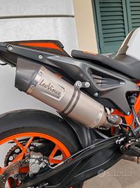 Scarico Leo in e per Duke 890 r 