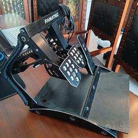 Pedaliera FANATEC ClubSport V3 Inverted con Dumper