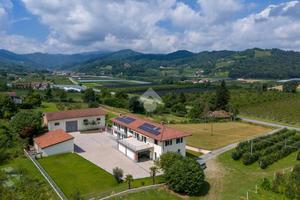 PORZIONE DI BIFAMILIARE A SALUZZO