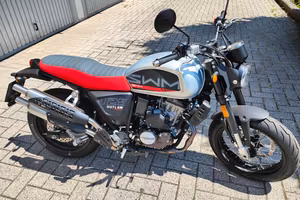  SWM 125 OUTLAW