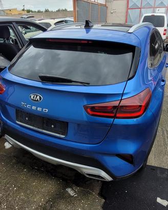 RICAMBI USATI AUTO KIA Xceed Serie (CD) G4LD Benzi