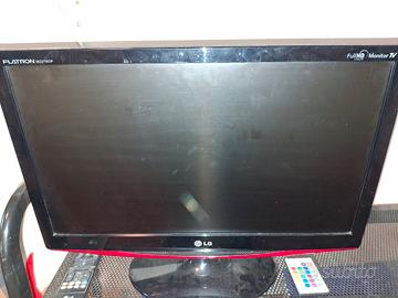 LG Flatron M227WDP. 