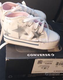 Scarpe neonata Converse rosa taglia 3