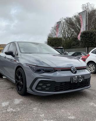 GOLF 8 GTI
