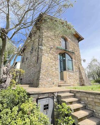 Villa di 125 m² con 3 locali a Firenze