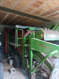 Raccoglitrice guaresi pomodori e cipolle