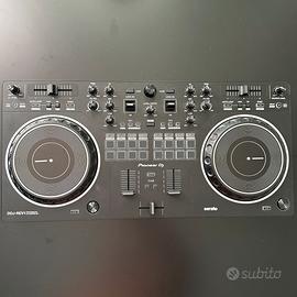 Mixer pioneer DDJ-REV1