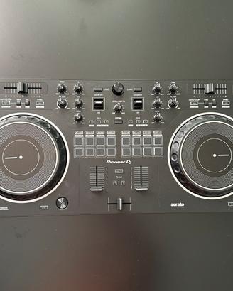 Mixer pioneer DDJ-REV1