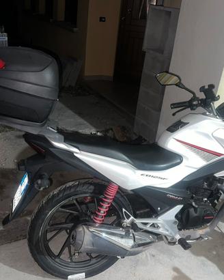 Honda CB125F