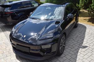 PORSCHE Macan Ev 265 KW (360HP)