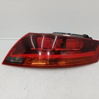Faro fanale stop posteriore dx audi tt quattro 8j3