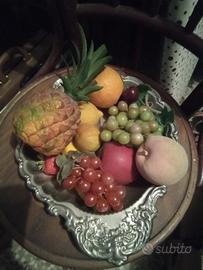 coppa con frutta finta