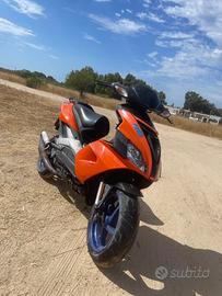 Aprilia Sr