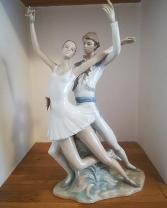 Ballerini in porcellana Nao by Lladro