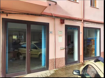 Locale commerciale al centro