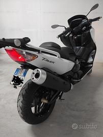 Yamaha TMAX- 2011