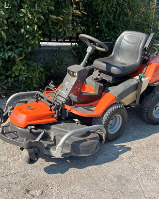 T42 Tagliaerba 4x4 HUSQVARNA seminuovo RIDER PRO F