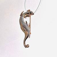 Spilla in oro zirconia cubica lucertola aggraziata