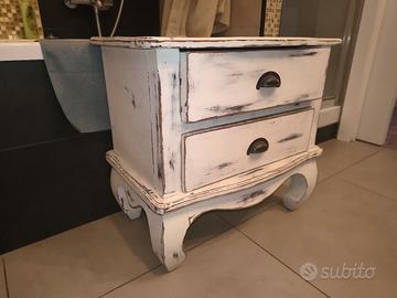 comodino shabby