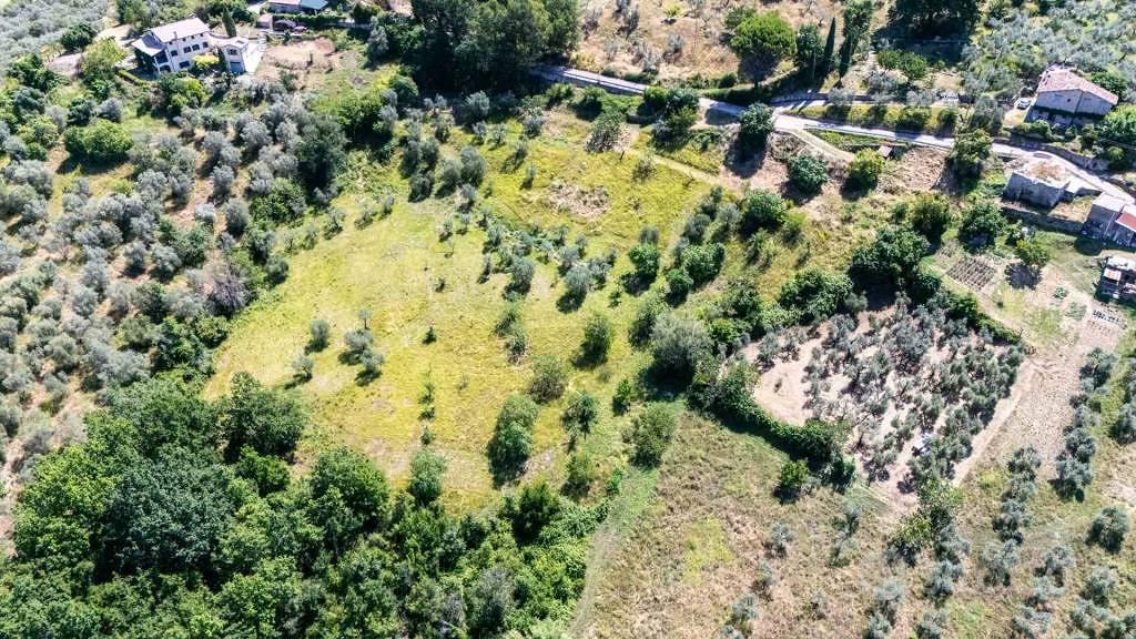 Terreno di 16710 m² a Mompeo - Vista 3