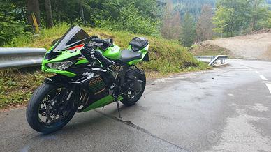 Kawasaki Ninja zx6r