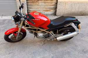 Ducati monster 600
