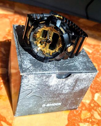 Casio ga710gb colore black e oro