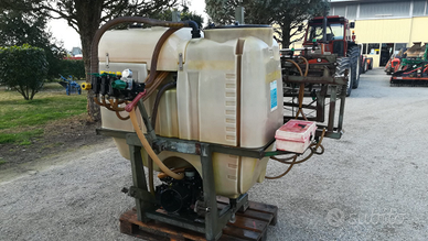 Gruppo diserbo agrospray 600 lt 14 mt