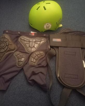 casco e paraschiena jr per  sci e snowboard