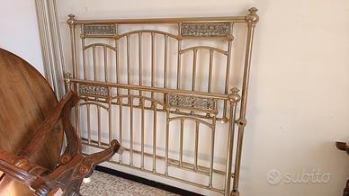 Letto antico in alpacca, stile liberty 