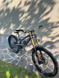 YT Tues CF Pro Race - Downhill