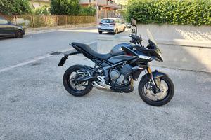 Triumph Tiger sport 660 **con kit borse laterali**