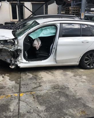 RICAMBI Mercedes C180 W205 1.6 85kW 115Cv R9M 2016