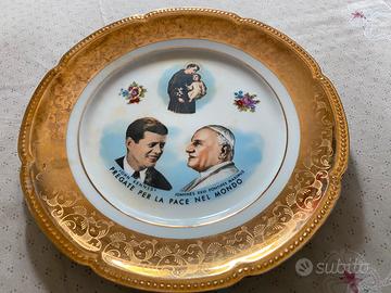 Piatto commemorativo