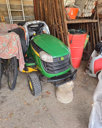 John Deere X155R  tagliaerba