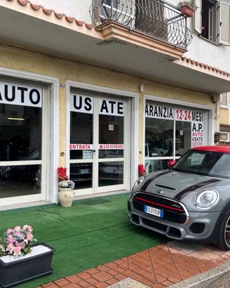 Mini John Cooper Works challenge edition