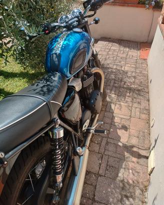 Triumph Bonneville t 100 