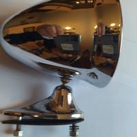 Specchietto per auto d'epoca