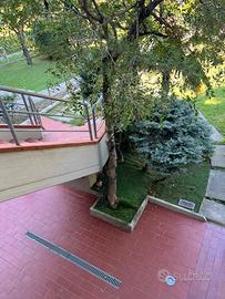 Ampio appartamento con 3 camere, giardino privato