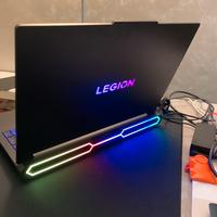 Legion Pro 7i Gen 10 (16”, Intel)
