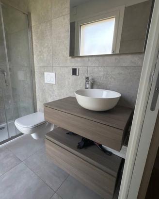 Mobile bagno Edonè sospeso + specchio e lavabo