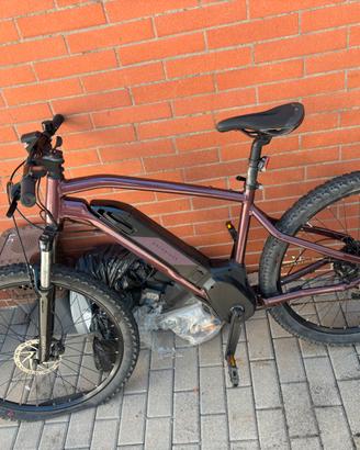 Bicicletta elettrica Rockrider e-st 500