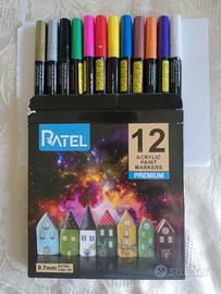 12 colori acrilici