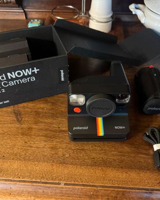 Polaroid generation 2 Now+ compresa di filtri