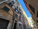 2-locali-a-genova