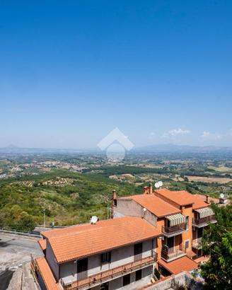 4 LOCALI A SANT'ANGELO ROMANO