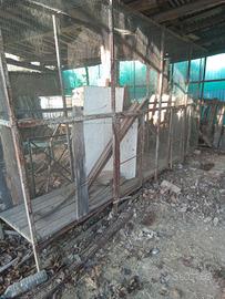 gabbia per legna o mais